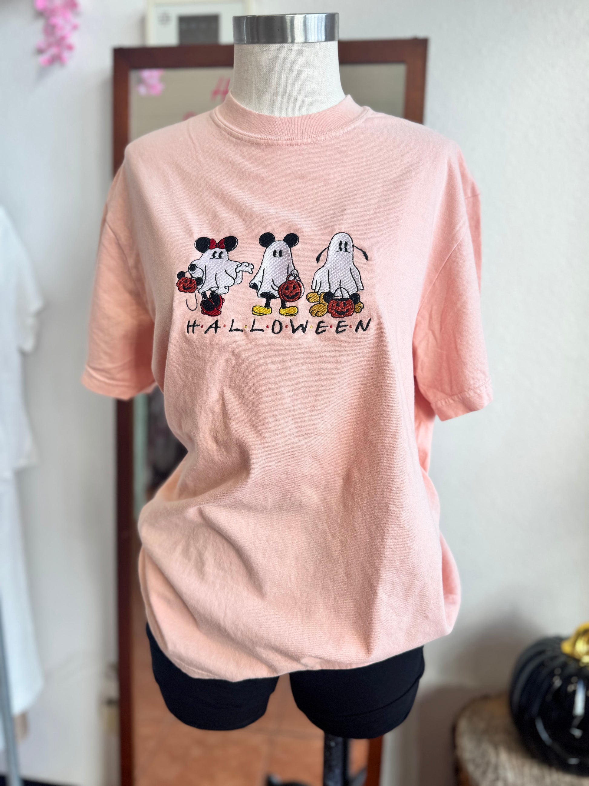 Halloween Ghost & Friends