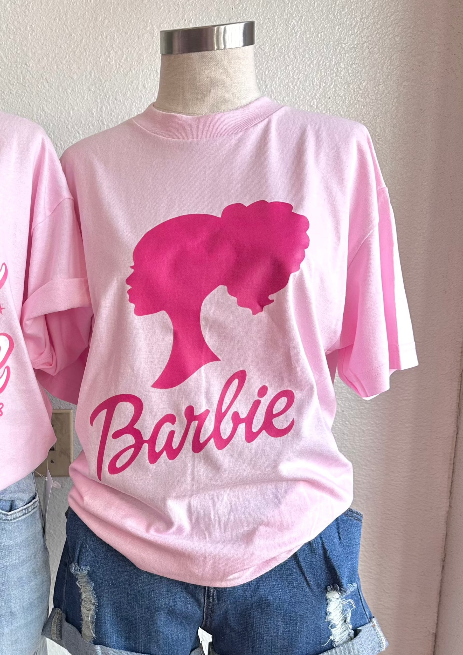Barbie inspired white t-shirt, pink barbie silhouette – www.thesmithco