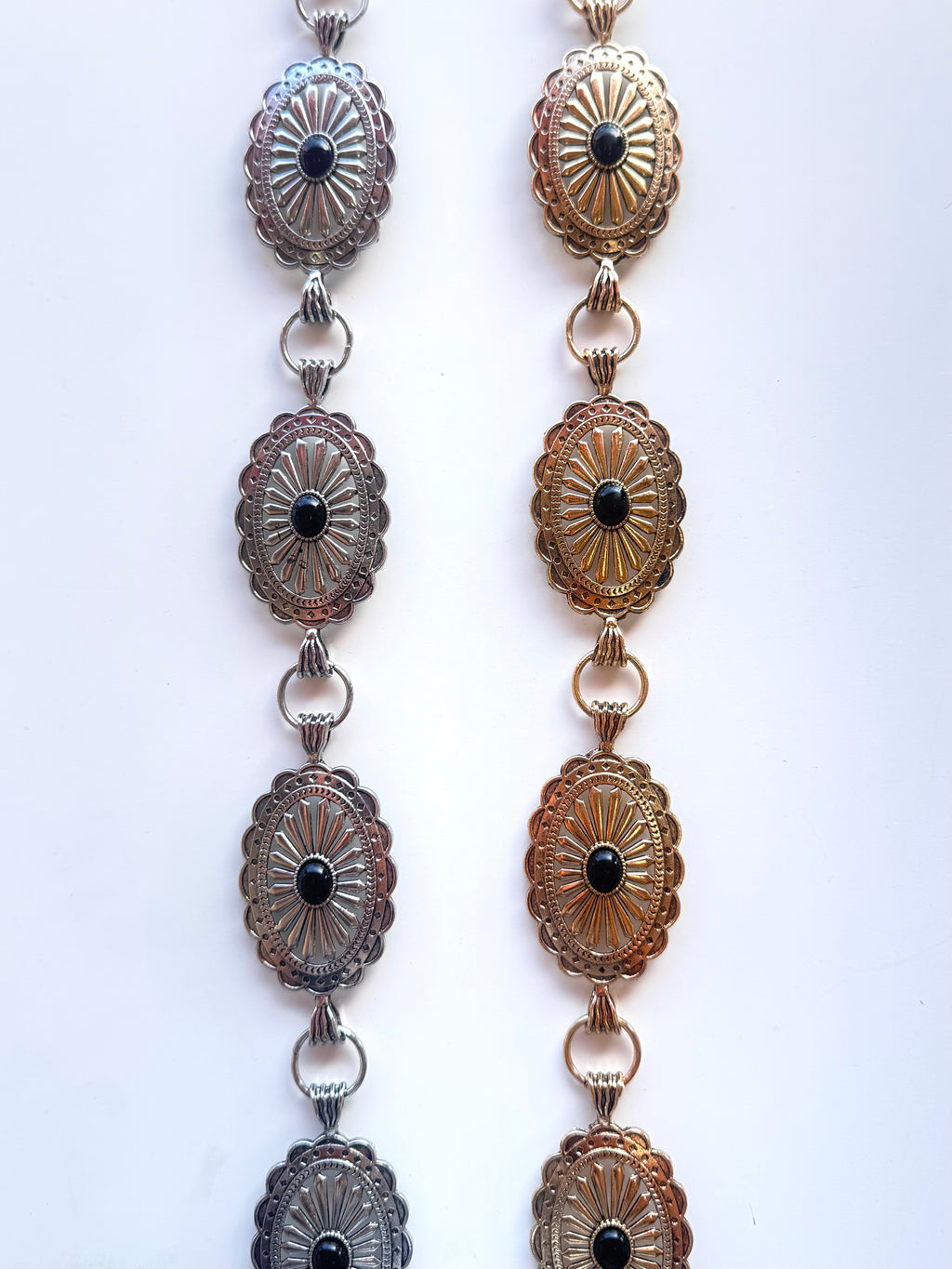 Western Oval Linked Concho Chain Belt (Black Stones)
