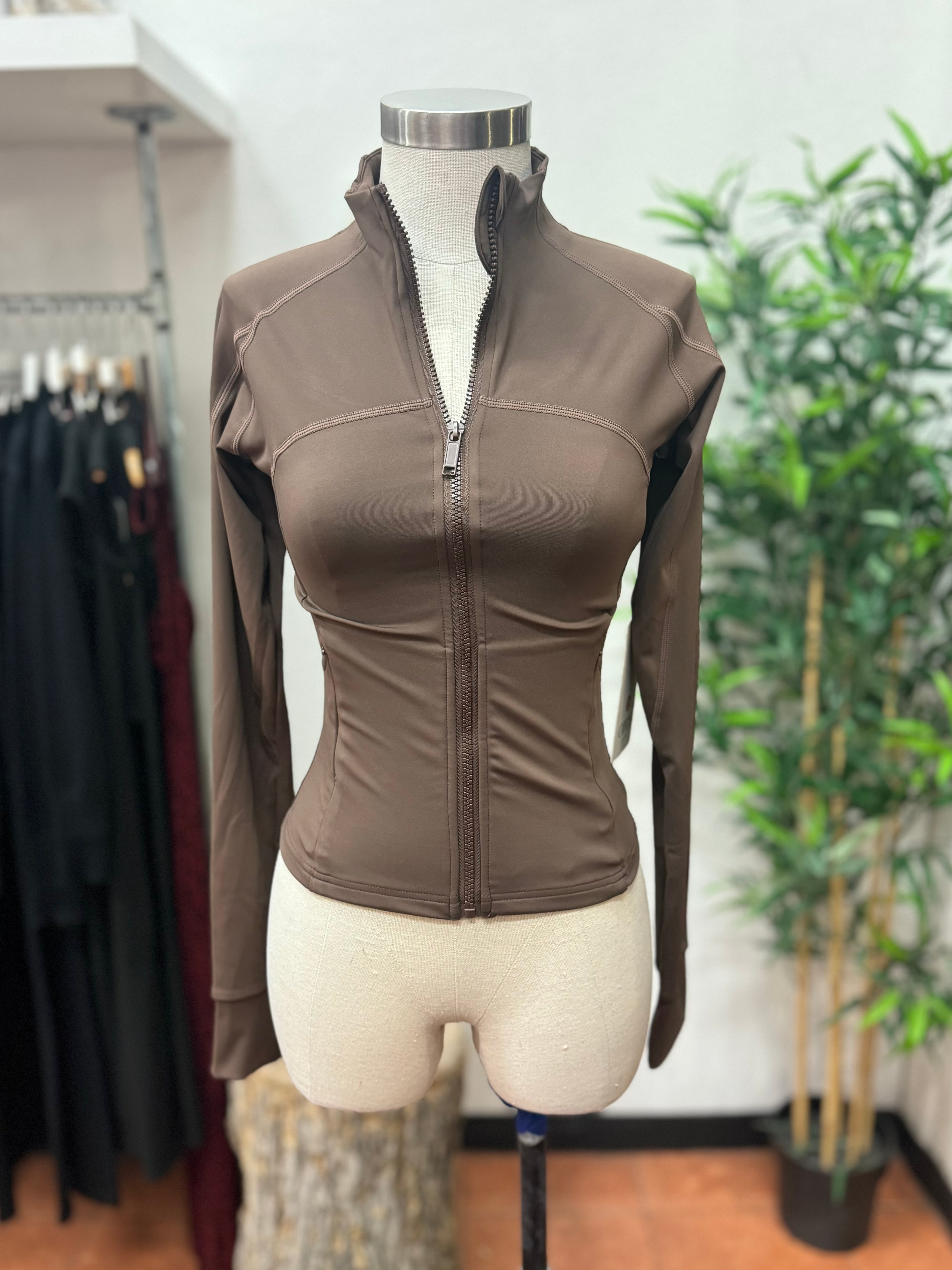 Lulu zip up jacket (brown)