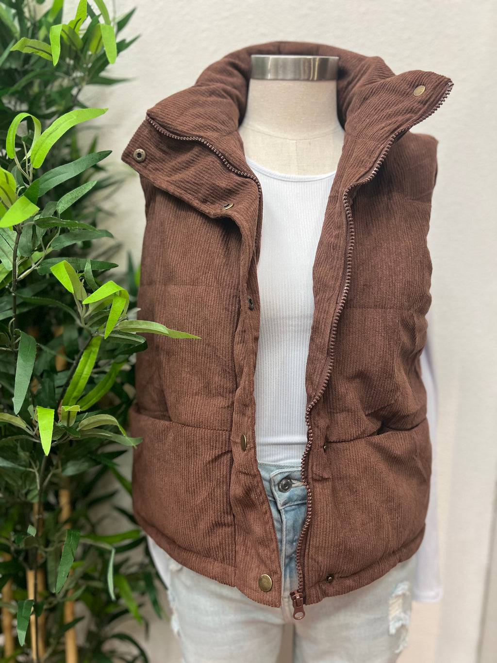 Corduroy Puffer Vest (3 colors)