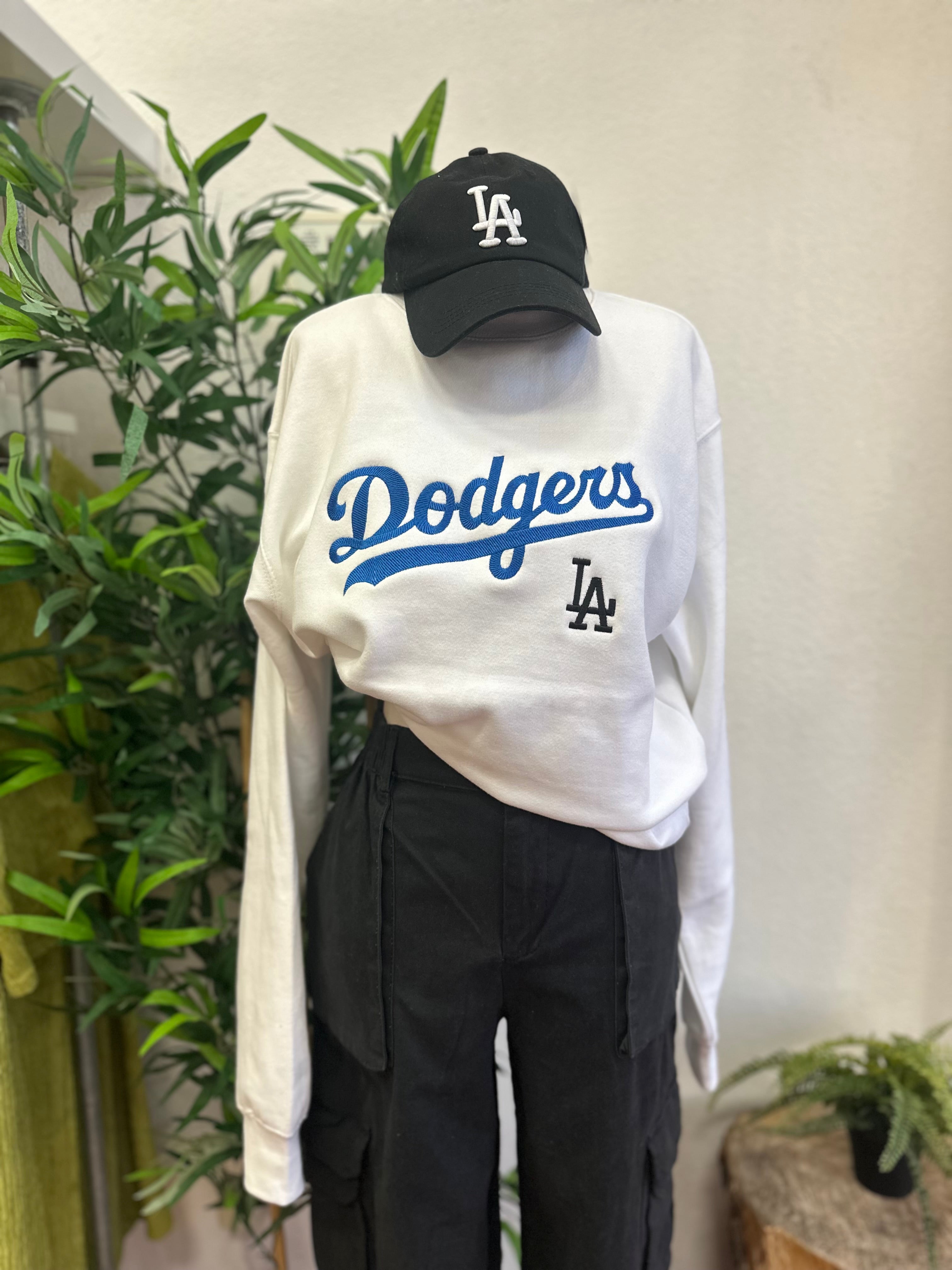 We love LA (white) crewneck