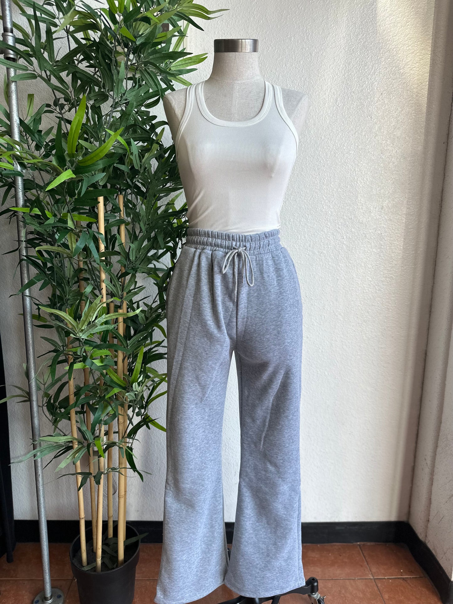 Honey flare sweatpants