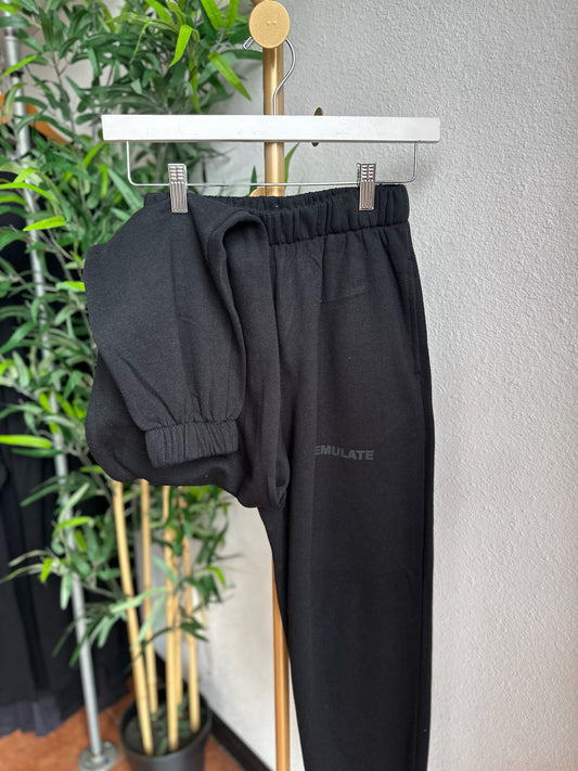 Out and about joggers (black)