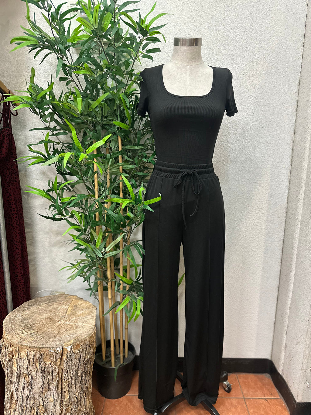 Celeste two piece (black)