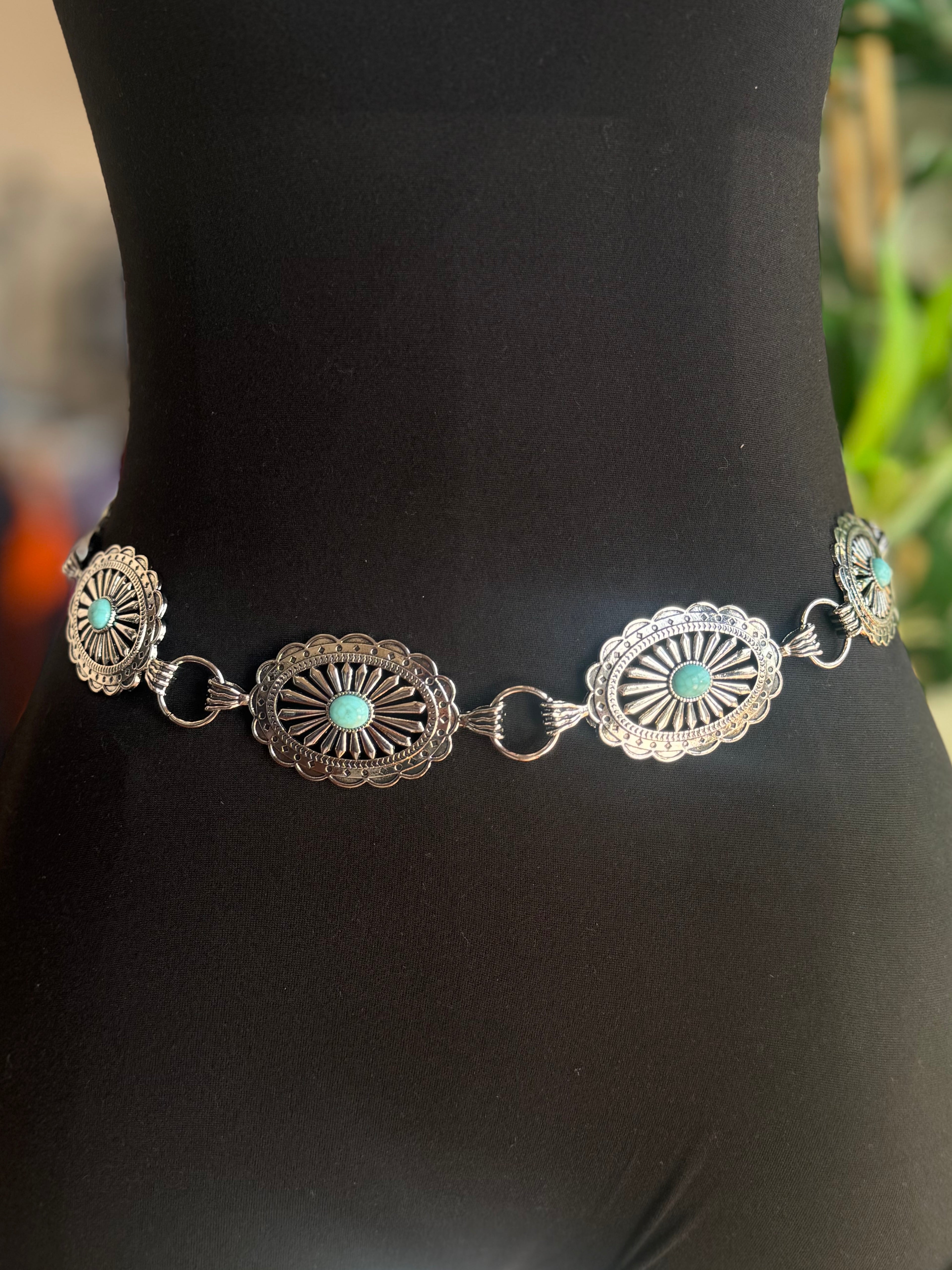 Western Oval Linked Concho Chain Belt (Turquoise Stones)