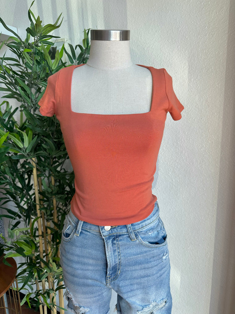 Jaylene Top (2 Colors)