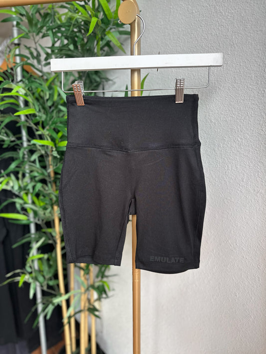 Out and about biker shorts (black)