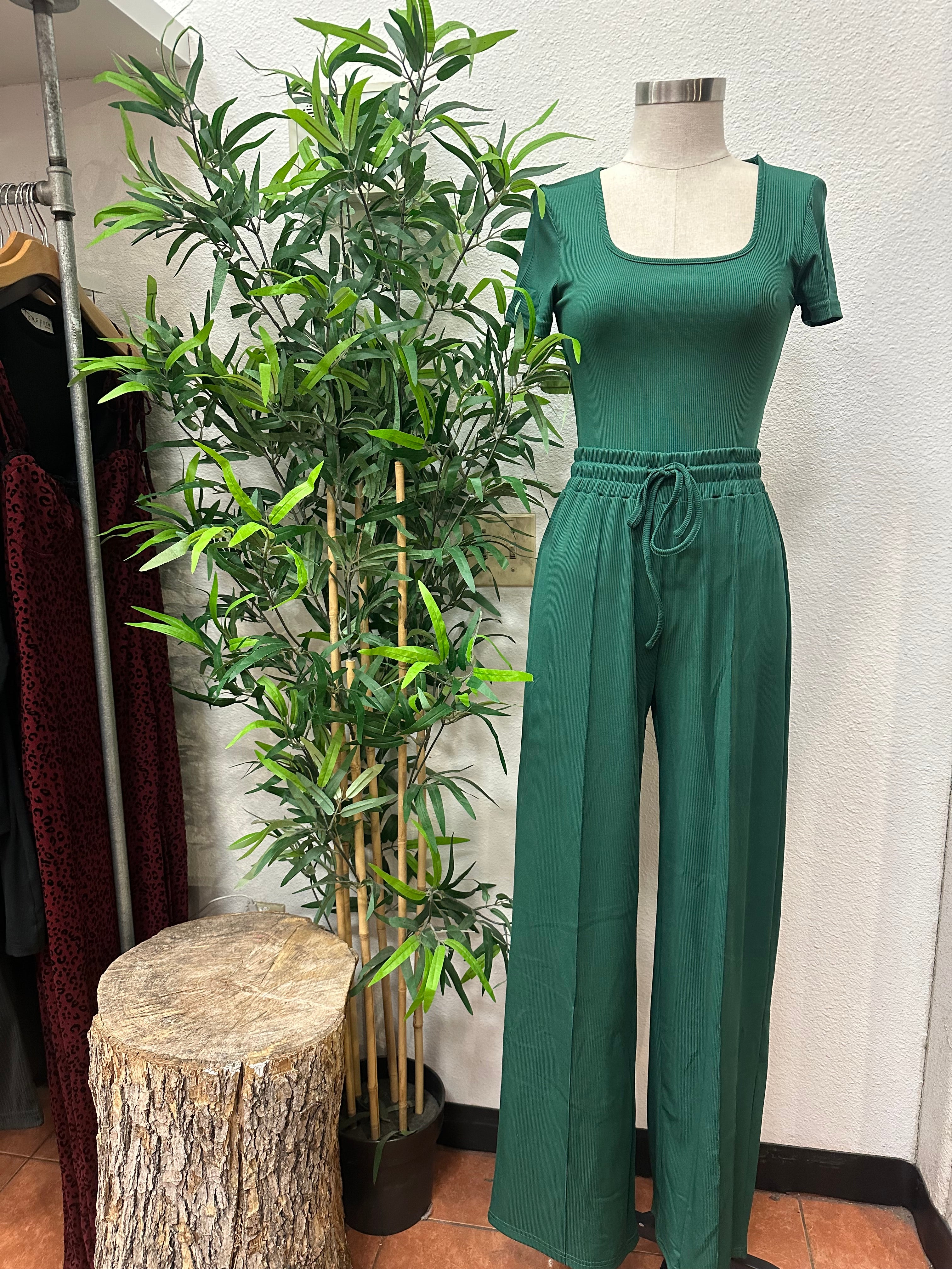 Celeste two piece (green)
