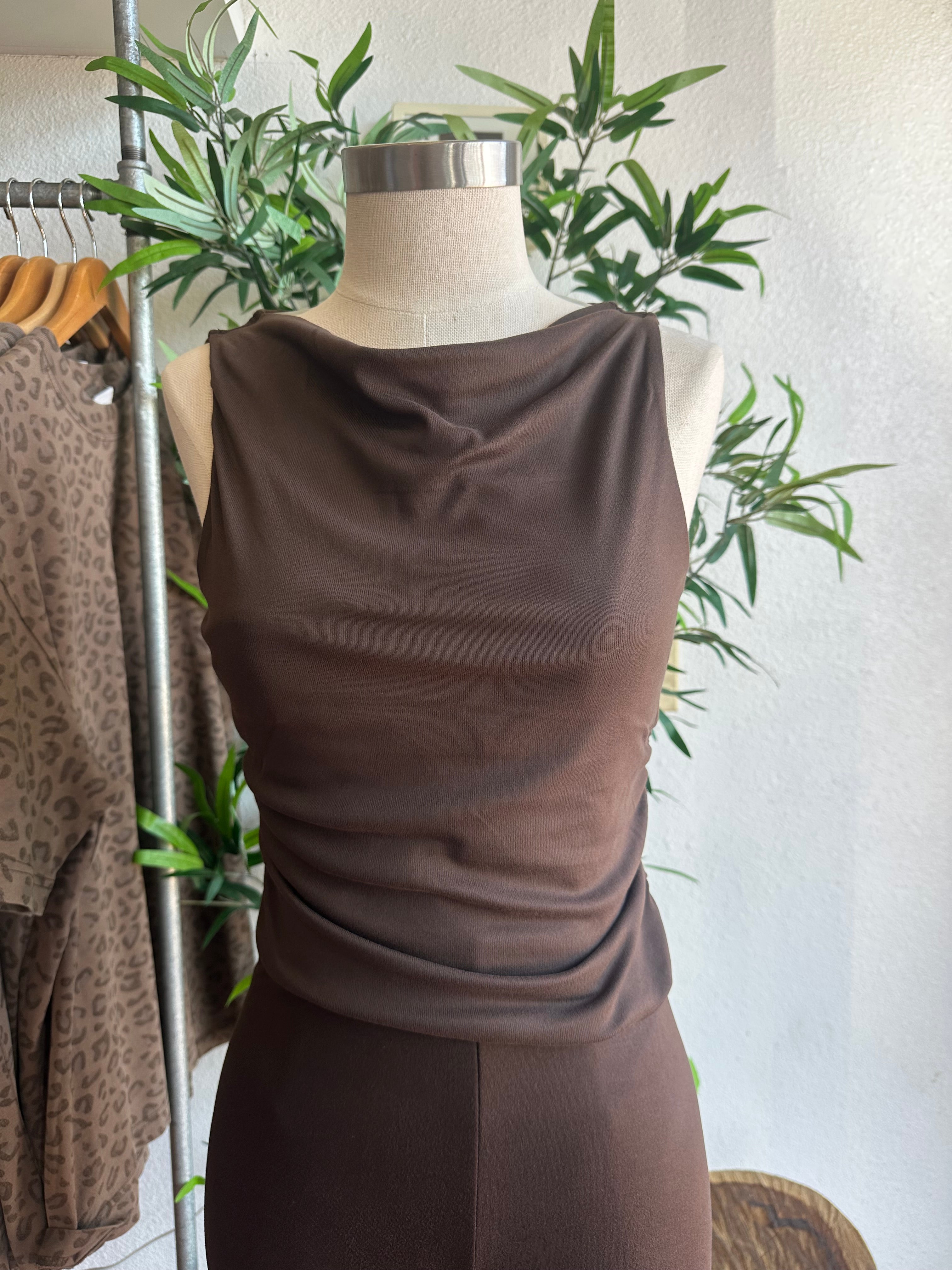 Cowl neck ruching side top