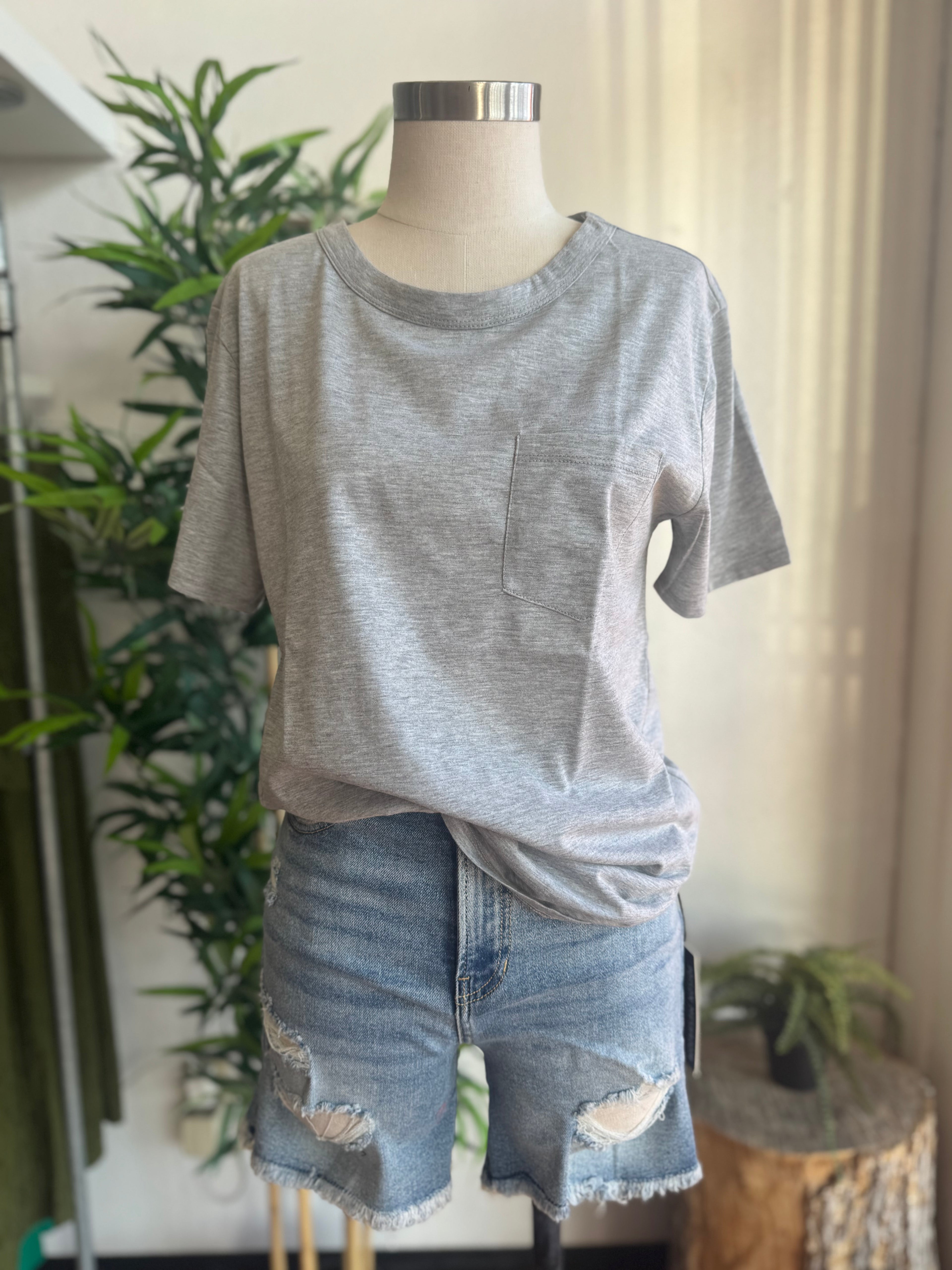 Oversized "Boyfriend" Tee