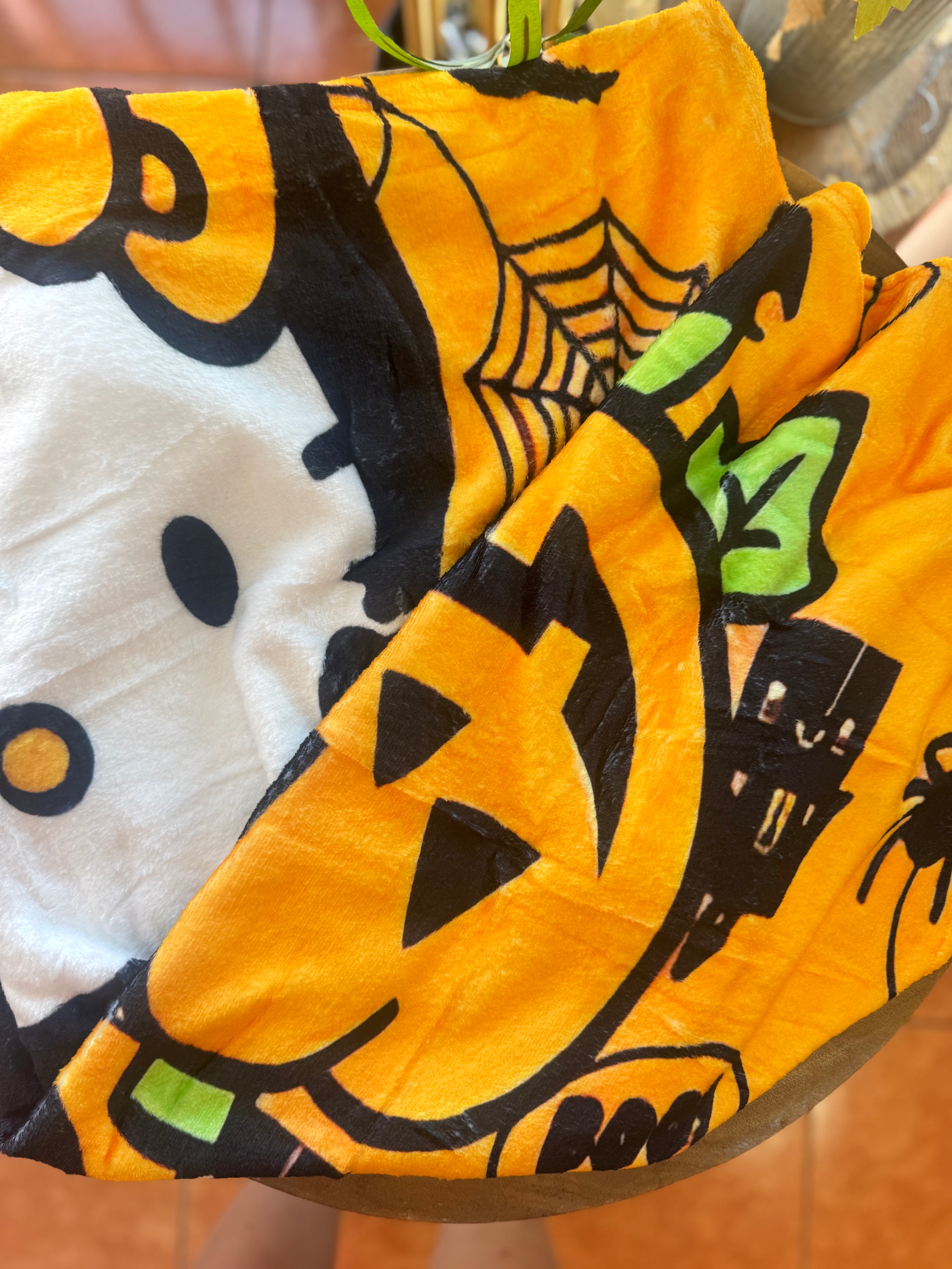 Spooky Kitty Throw Blanket