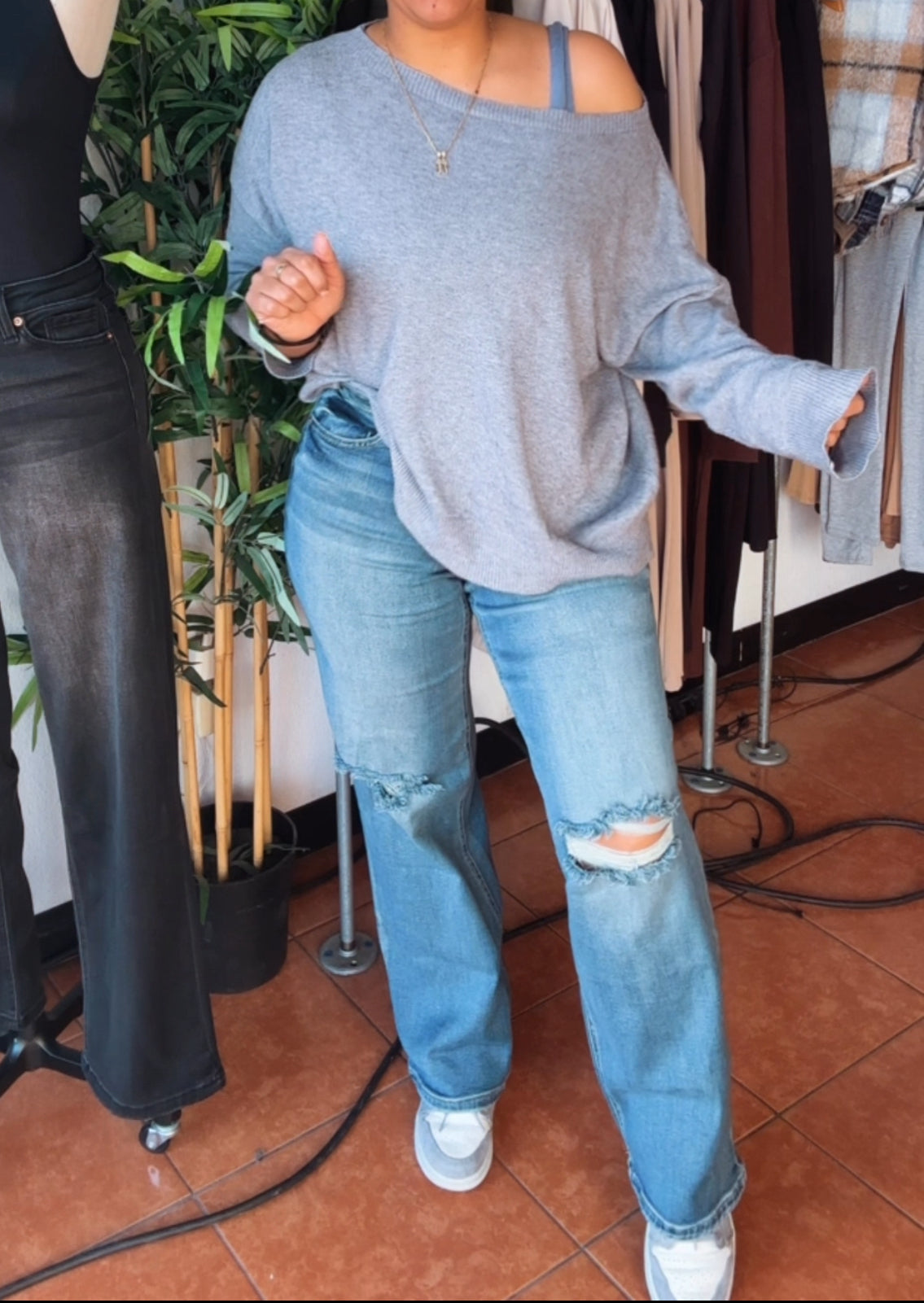 Wide leg jeans with a slit