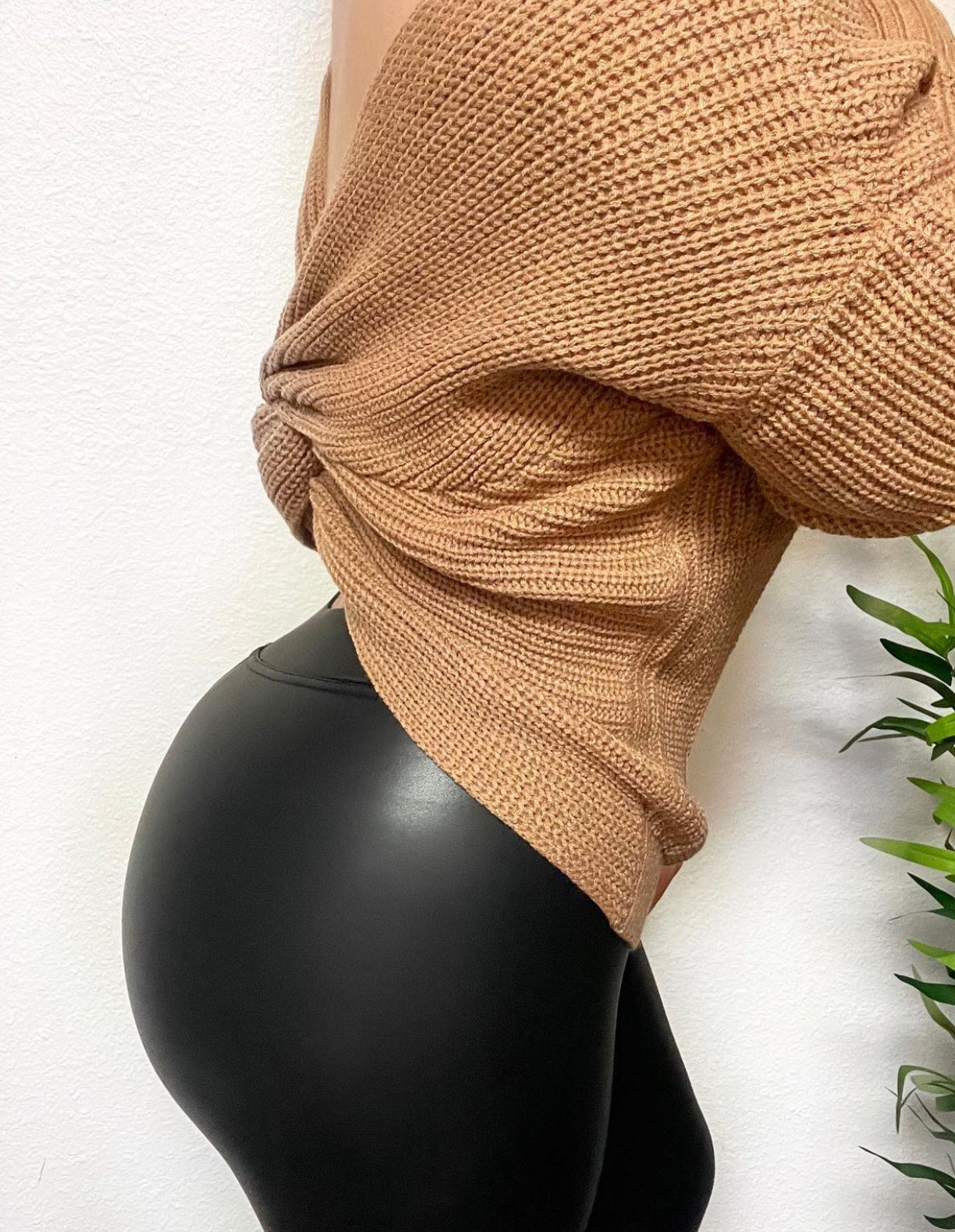 So warm pleather leggings black