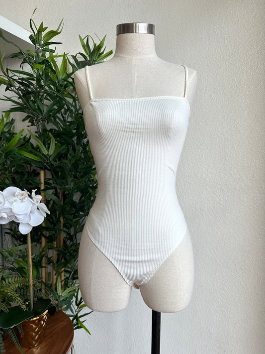 Lana Ribbed Bodysuit