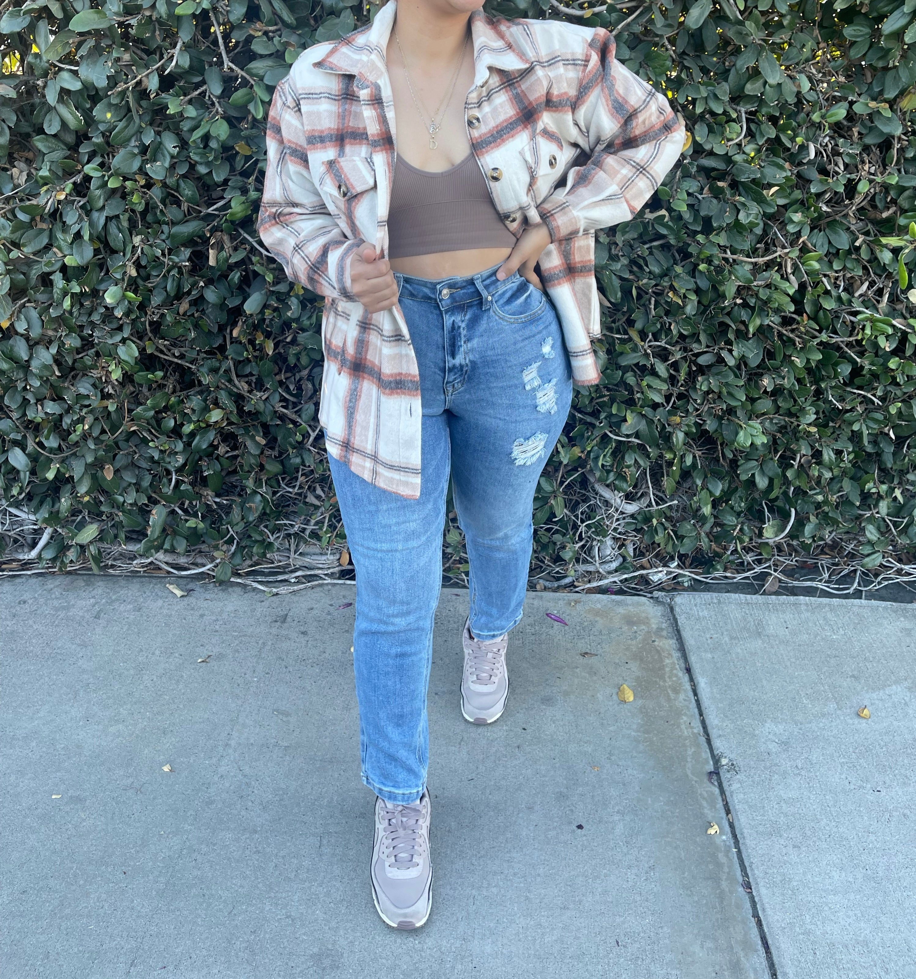 Slim Straight Mom Jeans MW (90247)