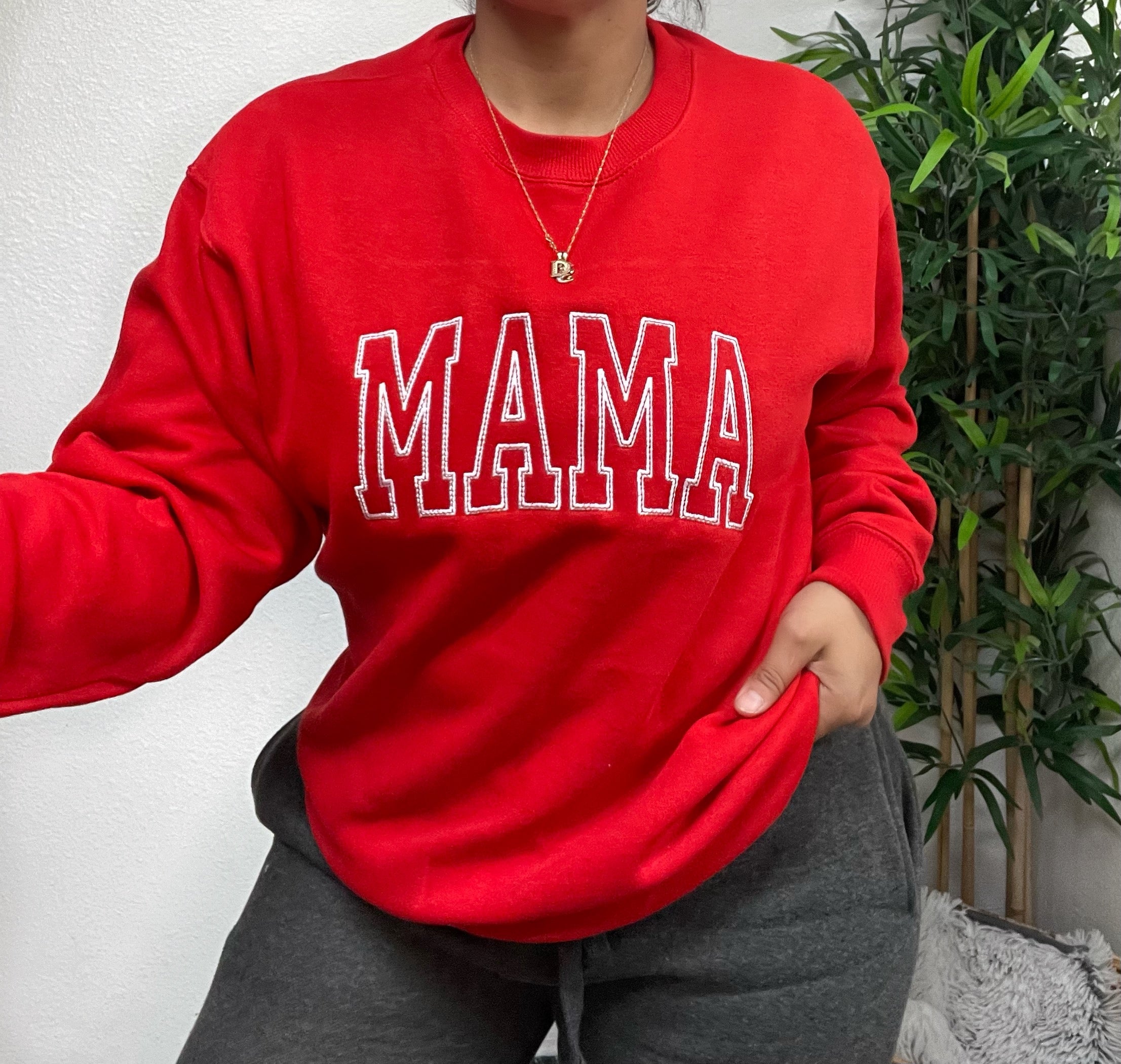 MAMA Crewneck