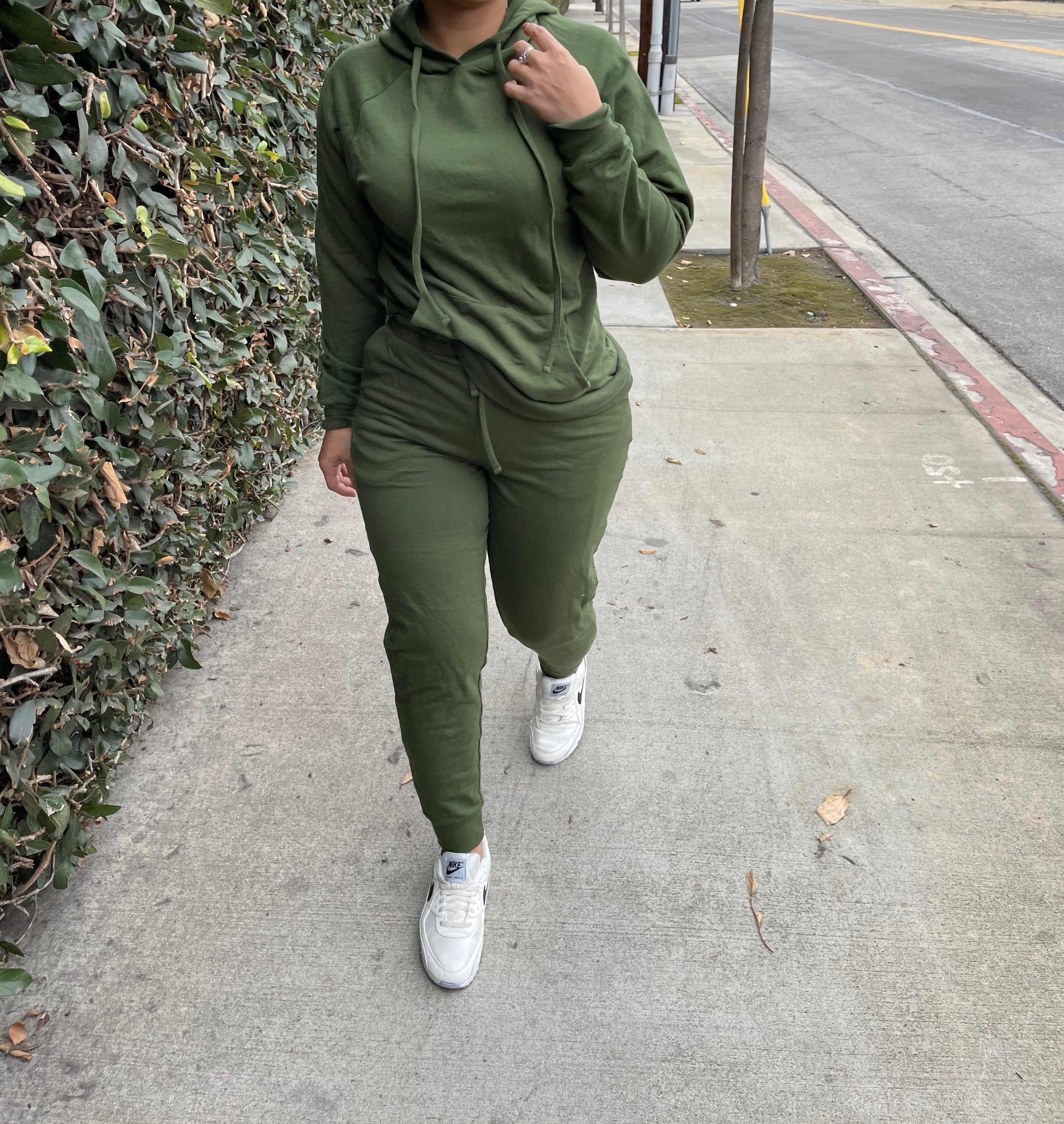 Lean back set (bright olive)