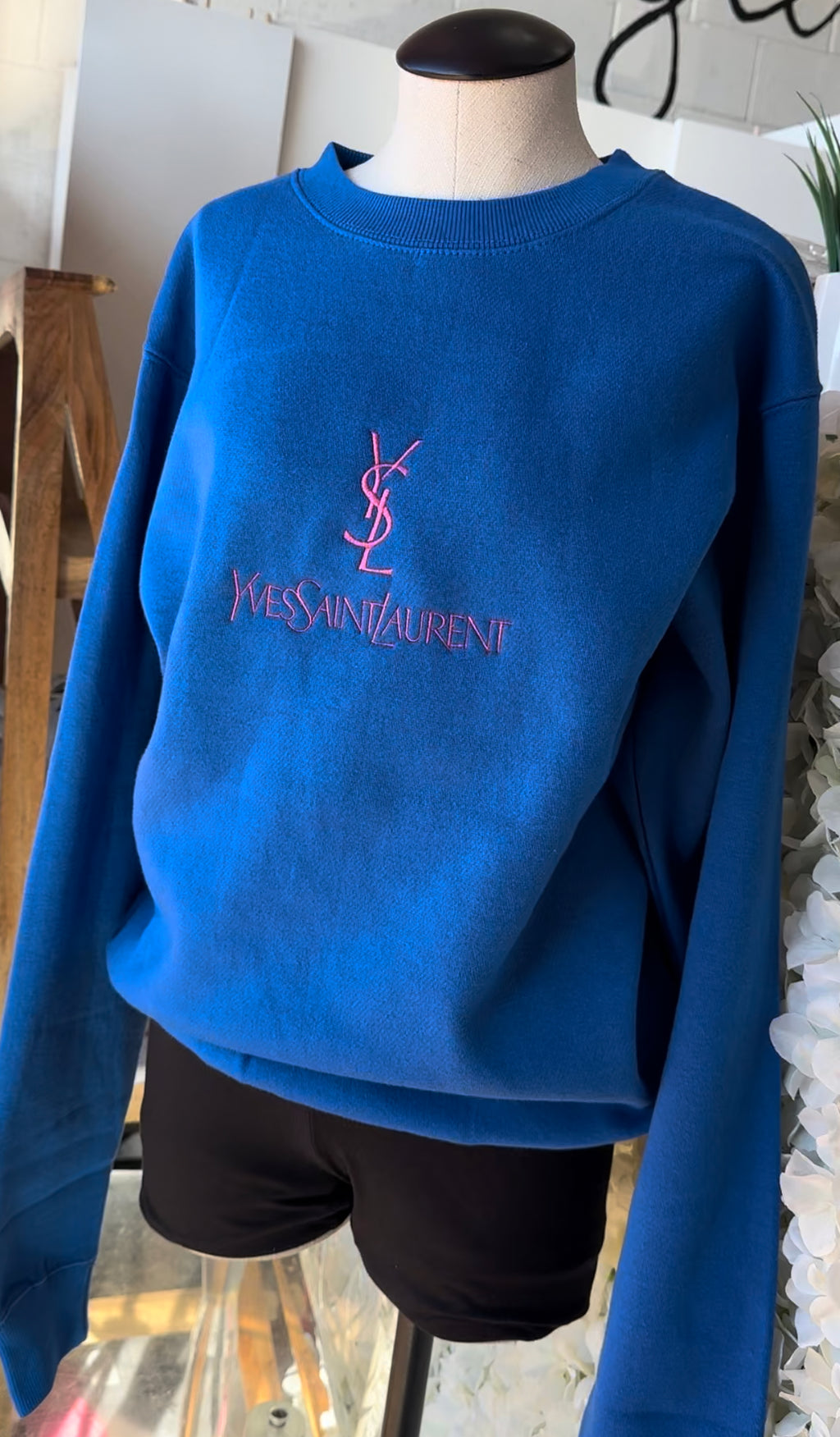 Fancy crewneck