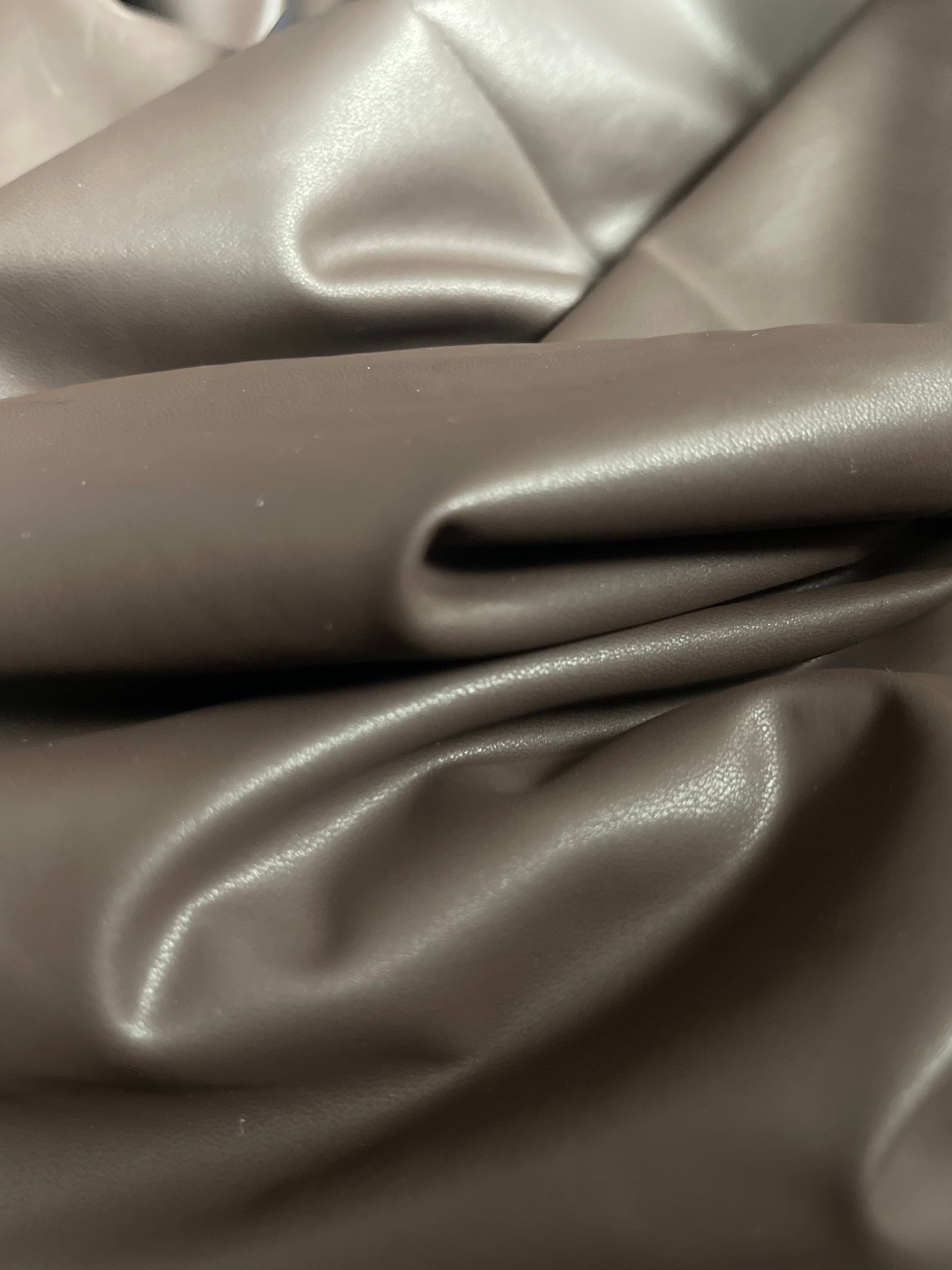 So warm pleather leggings (dark chocolate)