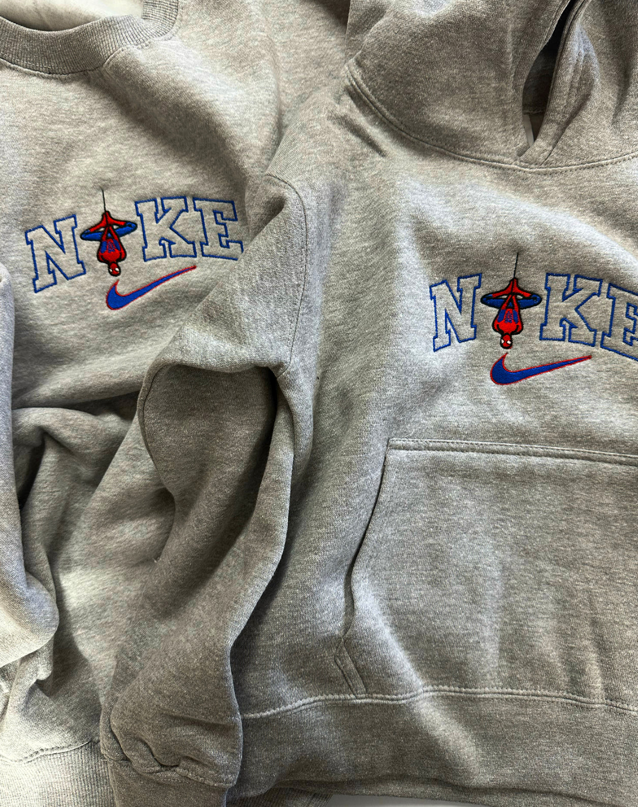 Spider (adult) Crewneck no hoodie