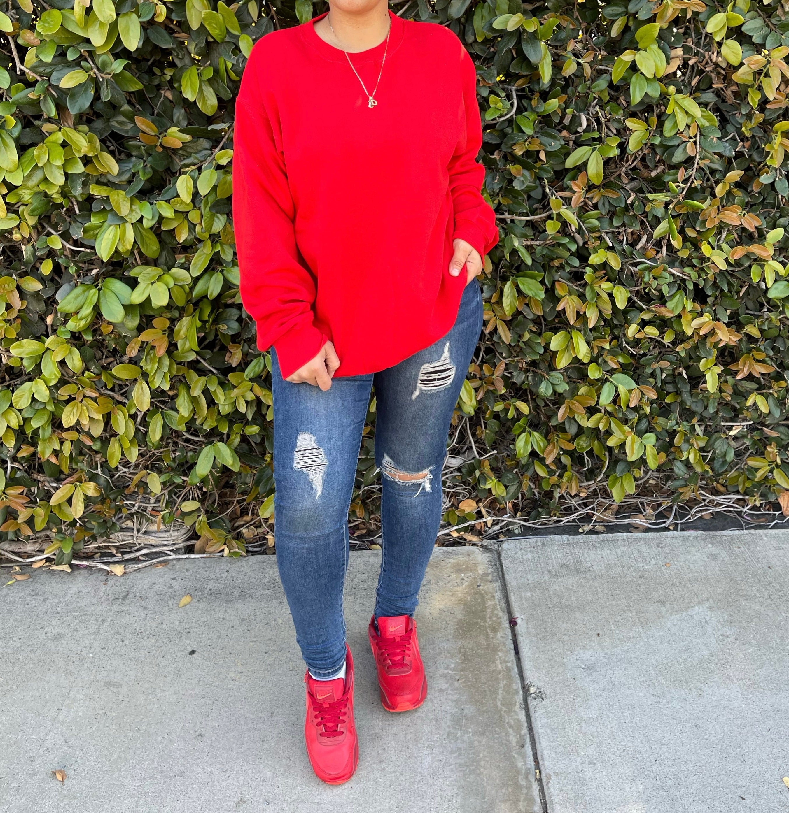 Emulate me crewneck (red)
