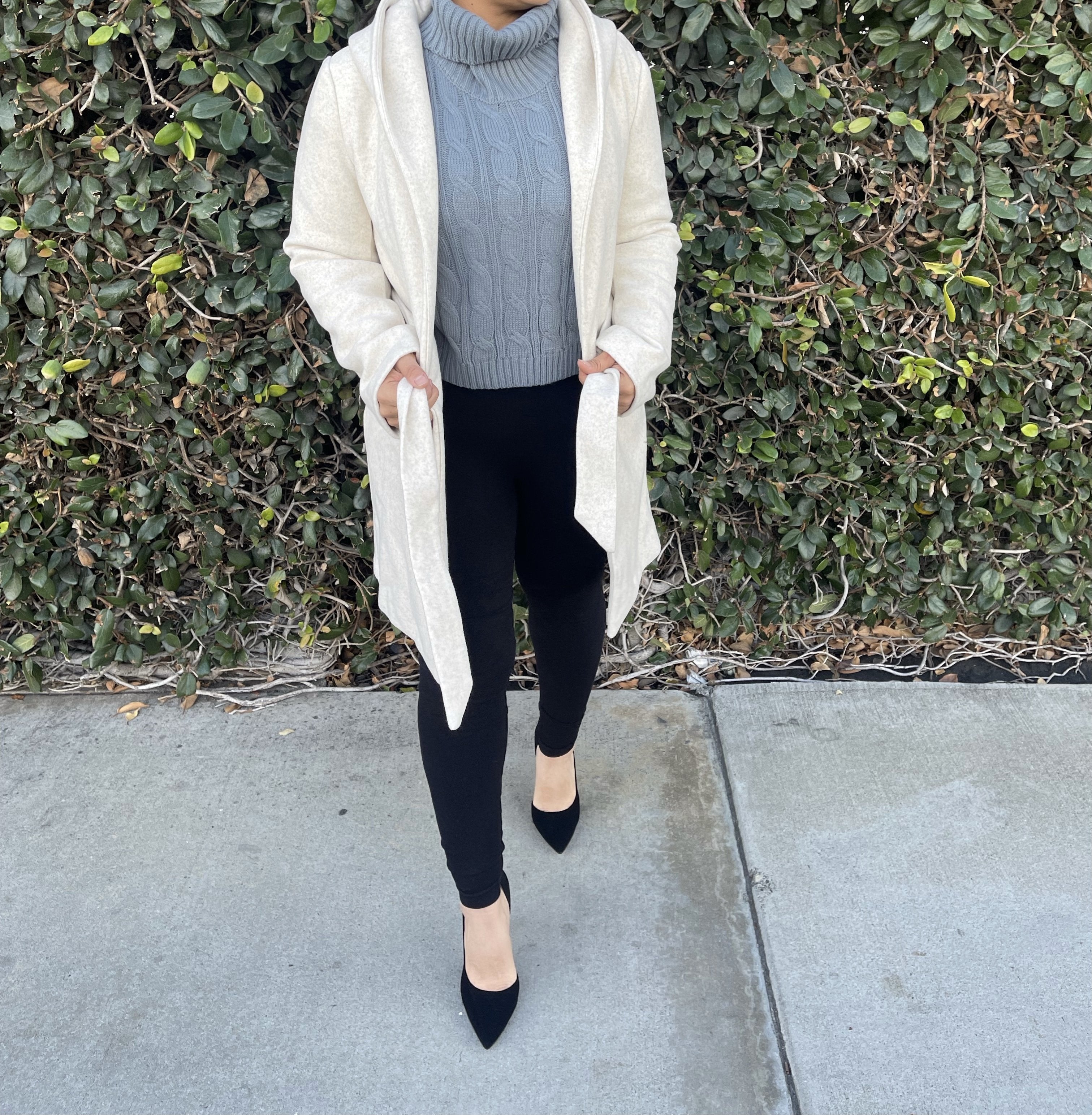 Snug knit sweater (steel blue)