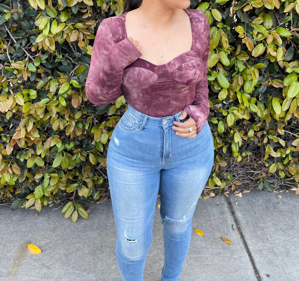 Exceptional bodysuit (2 colors)