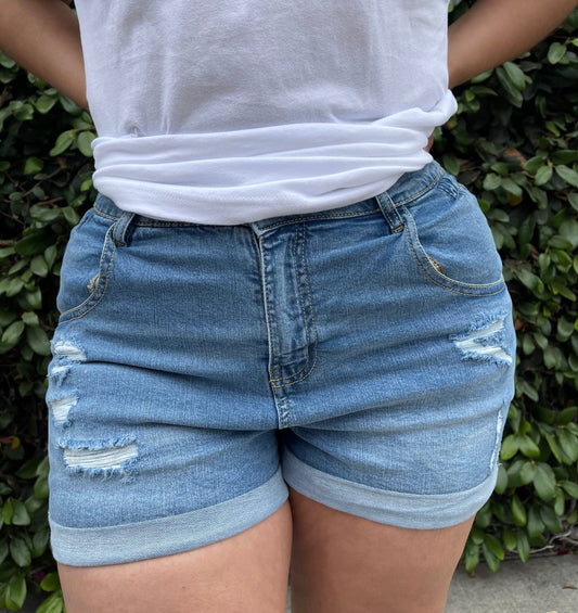 Short shorts (distressed)