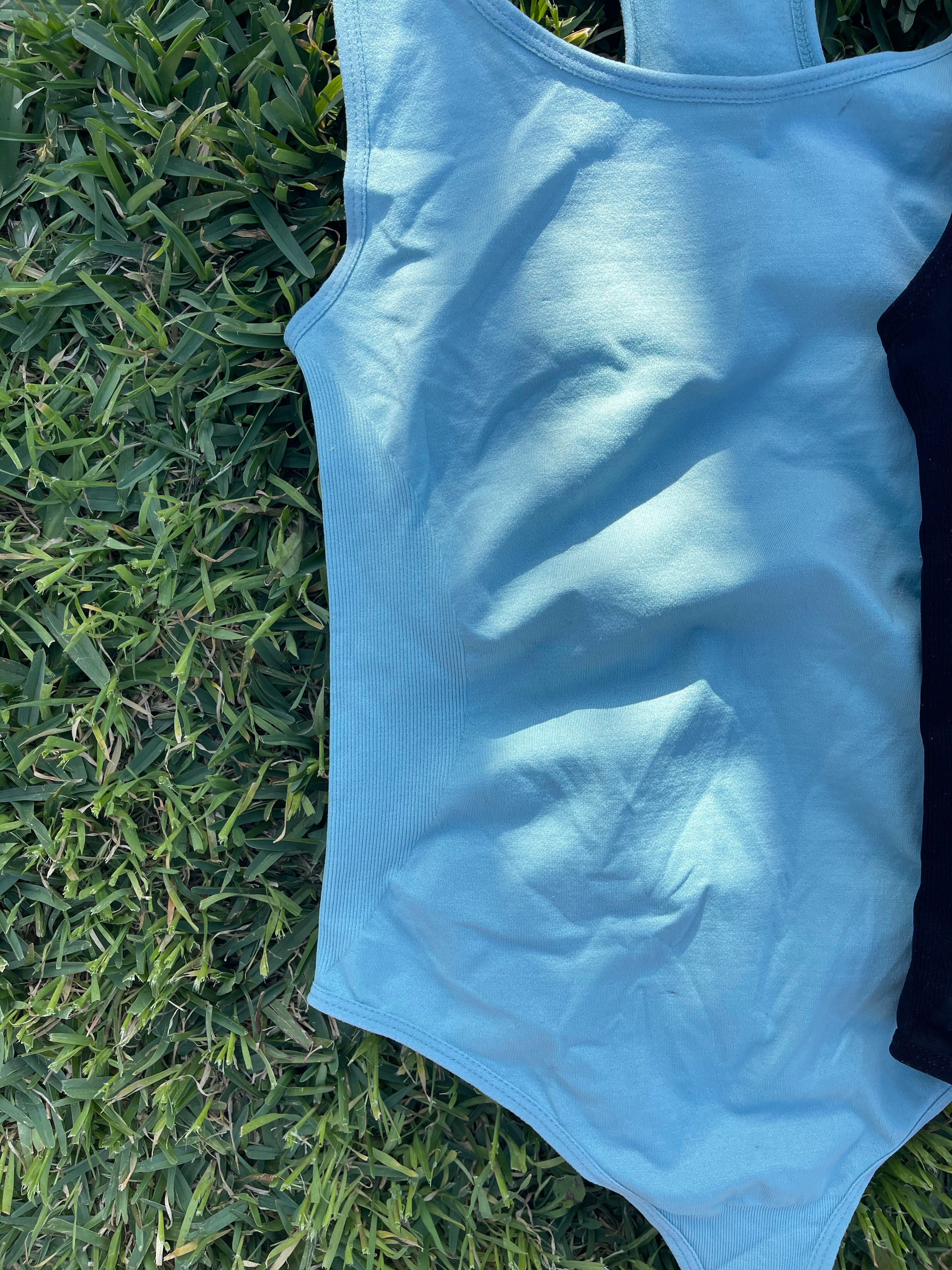 Baddie bodysuit (black and Aqua)