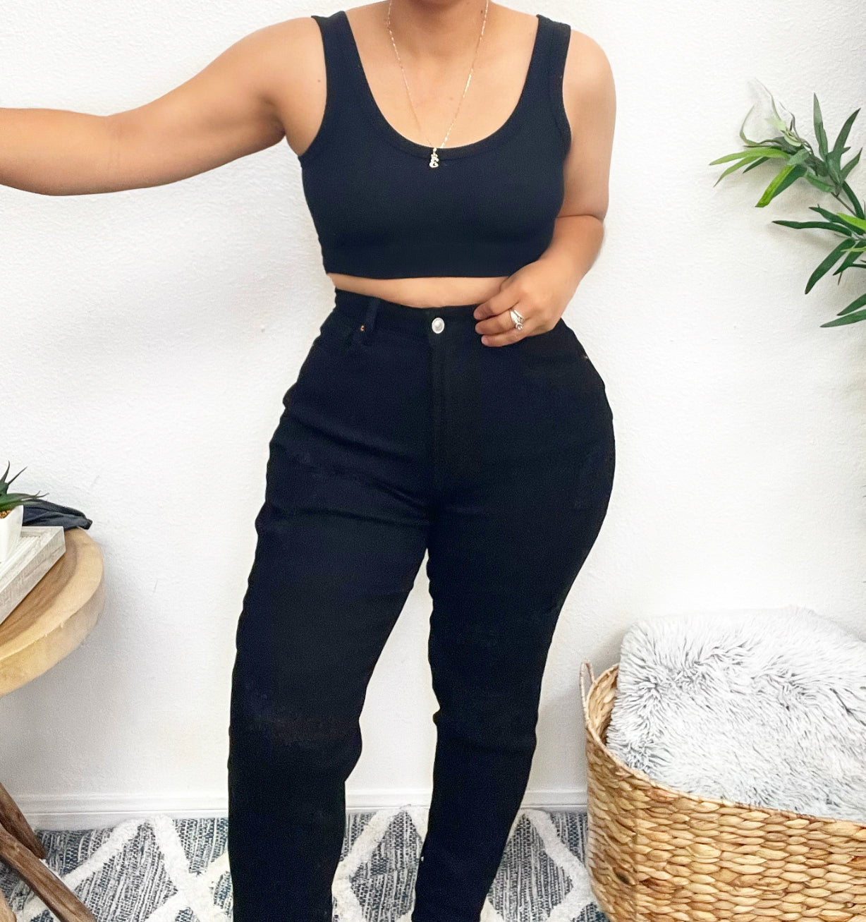 Over It Mom Jeans (Black)