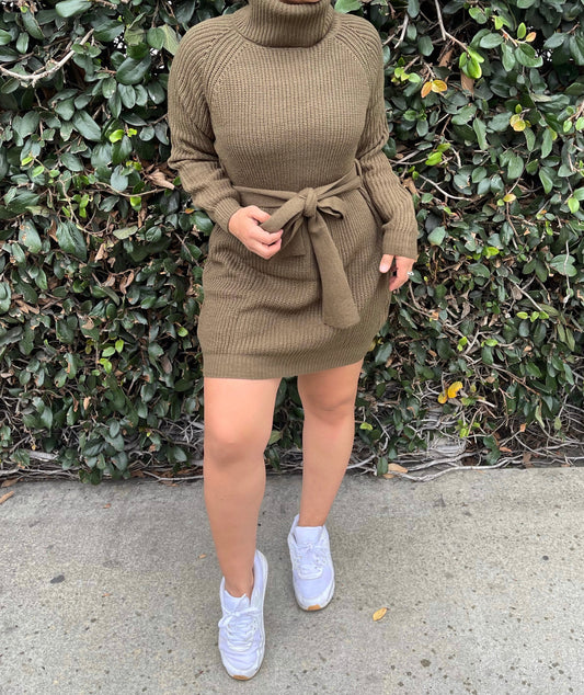 Wrap me up knit dress olive