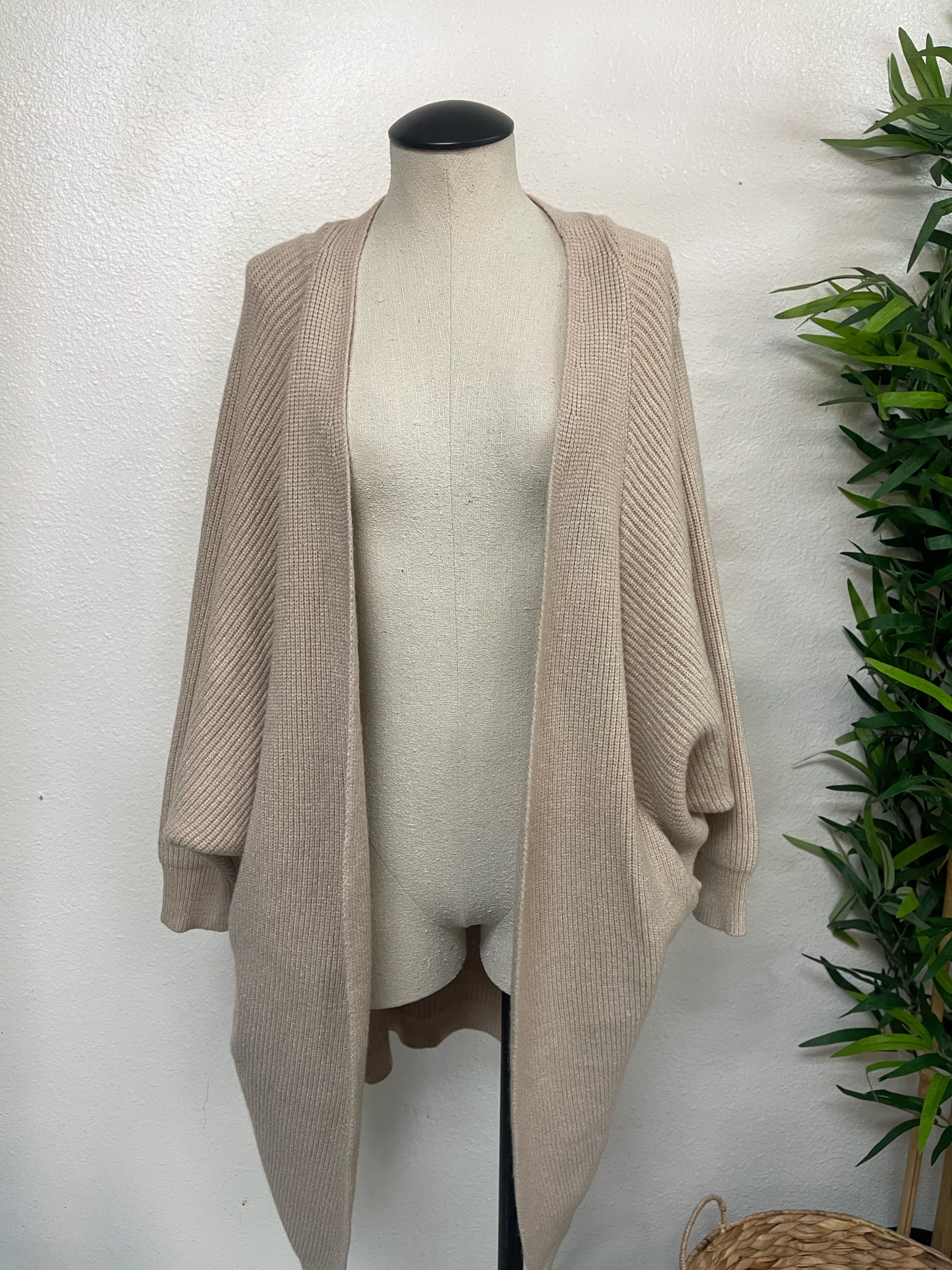 Thickness cardigan sand