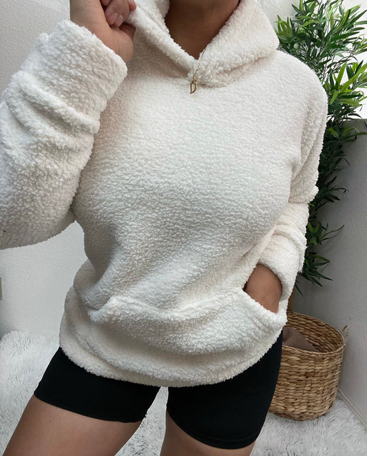 Teddy pull over (Ivory)