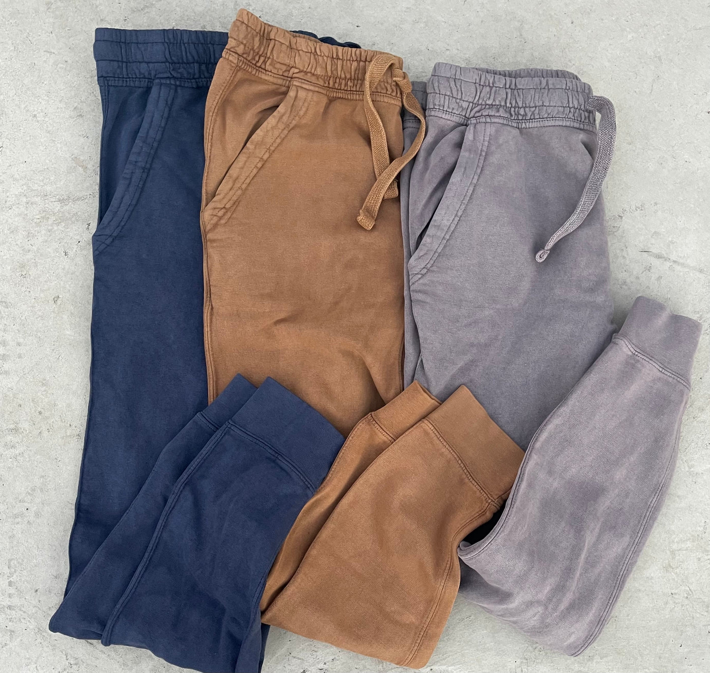 Just right joggers (acid almond)
