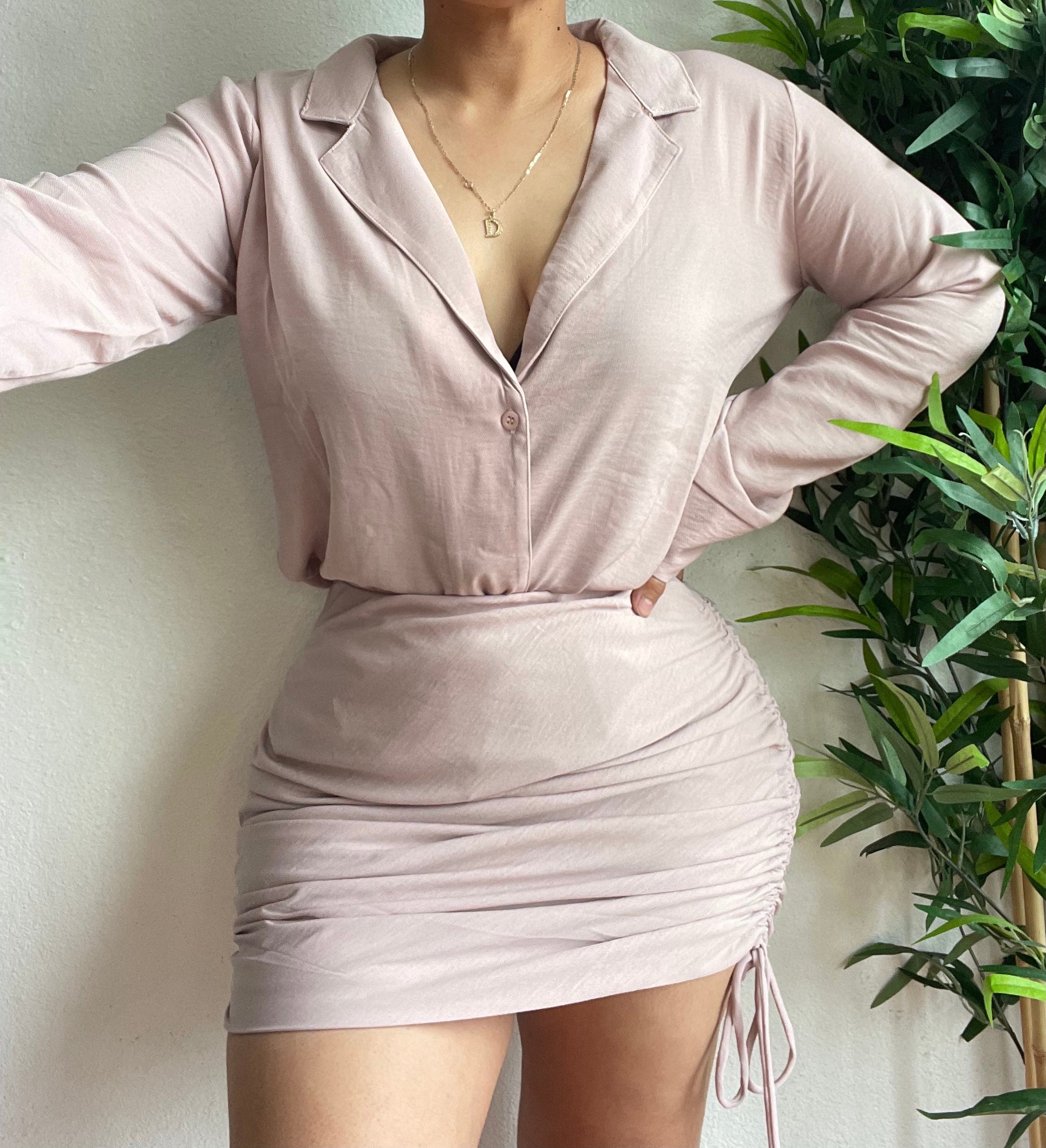 Making moves set in mauve