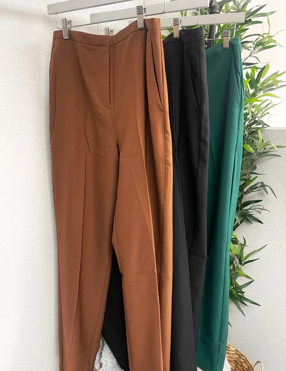 Boss Babe pants (3 colors)